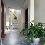Apartament House Al