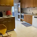 Lägenhet House Al Ponta Delgada