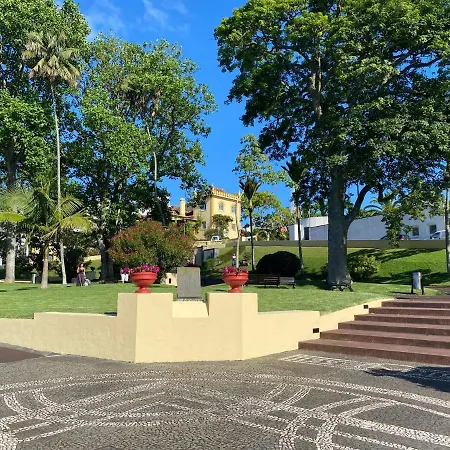 House Al Ponta Delgada (Sao Miguel)